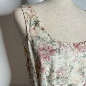 Jessica McClintock Floral Jacquard Scoop Neck Sleeveless Ball Wedding Gown 10